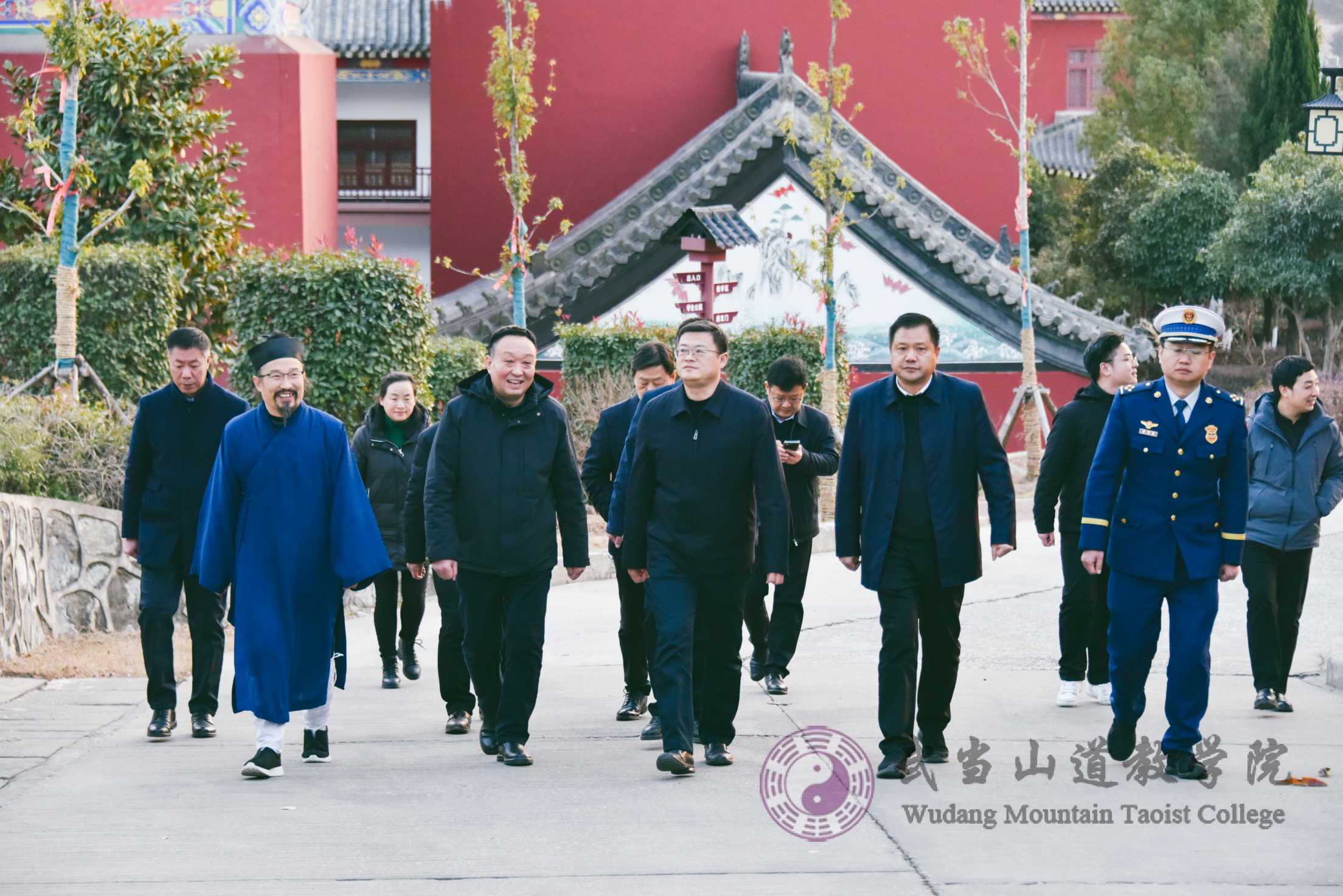 丹江口市委书记赵洪福一行调研武当山道教学院校园安全生产工作